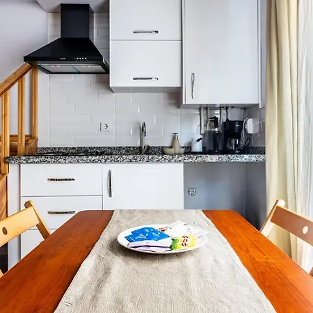 Apartment Chic W Balcony 5 Min To Bull Statue Istanbul